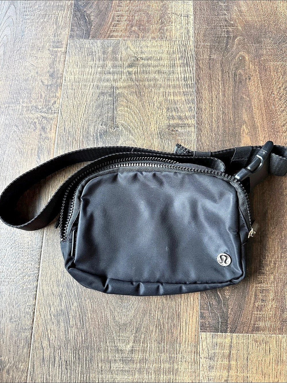 Lululemon Everywhere Belt Bag 1L Black Crossbody Bag